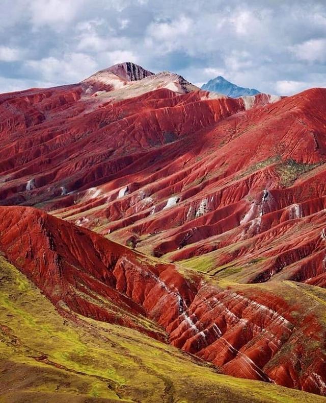 Full Day Tour Montaña de 7 colores (Incluye desayuno y almuerzo)
